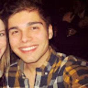 Meet your Posher, Max